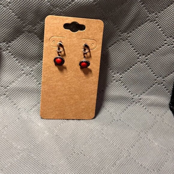 NWT 2 pair of Earrings - Hearts and Red Stud Earrings 2 pair for 1 price - Picture 2 of 4